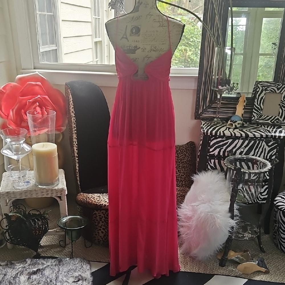 Elegant Pink Maxi Dress